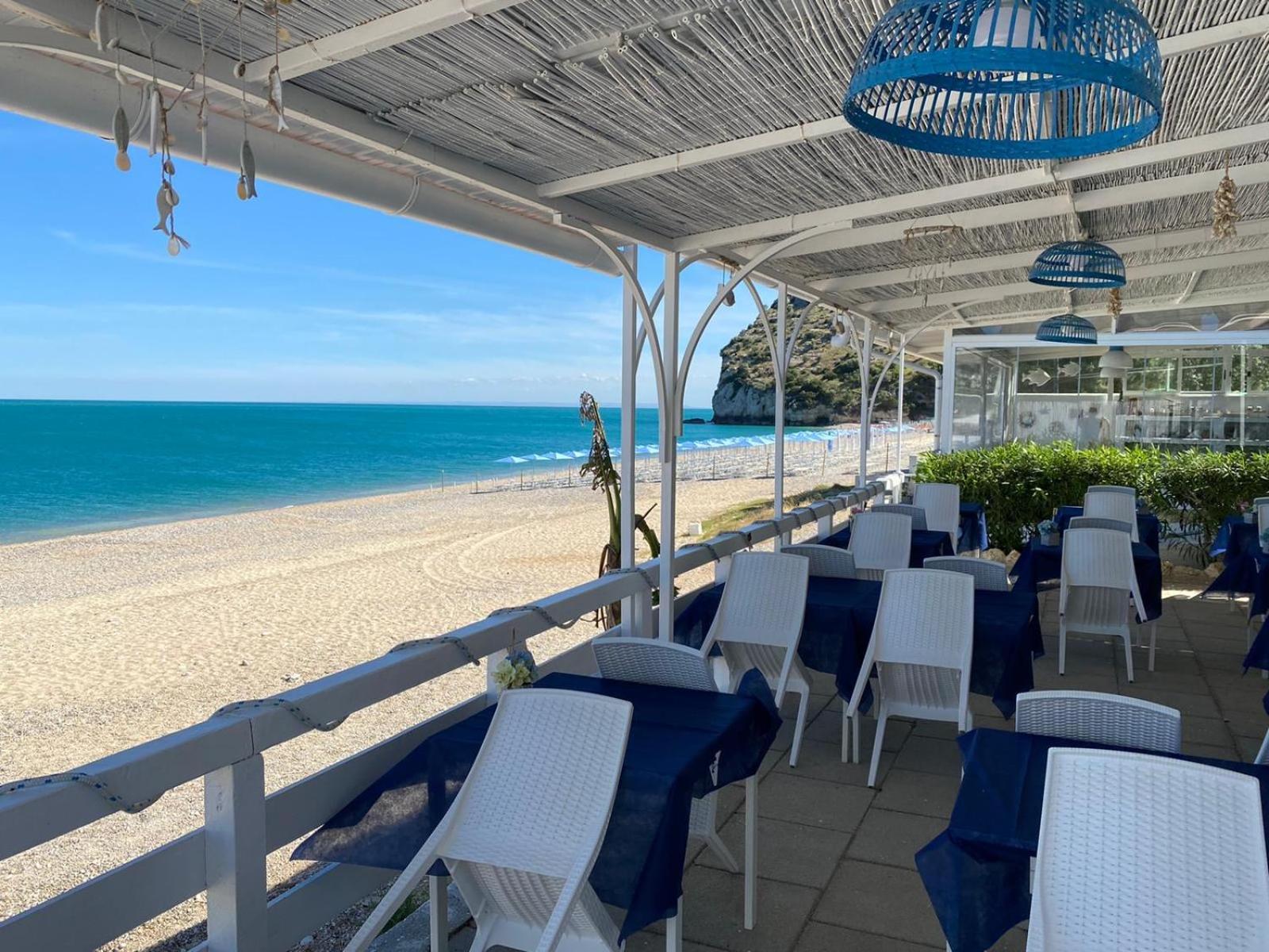 B&B Direttamente Sul Mare Da Antonino Mattinata Εξωτερικό φωτογραφία